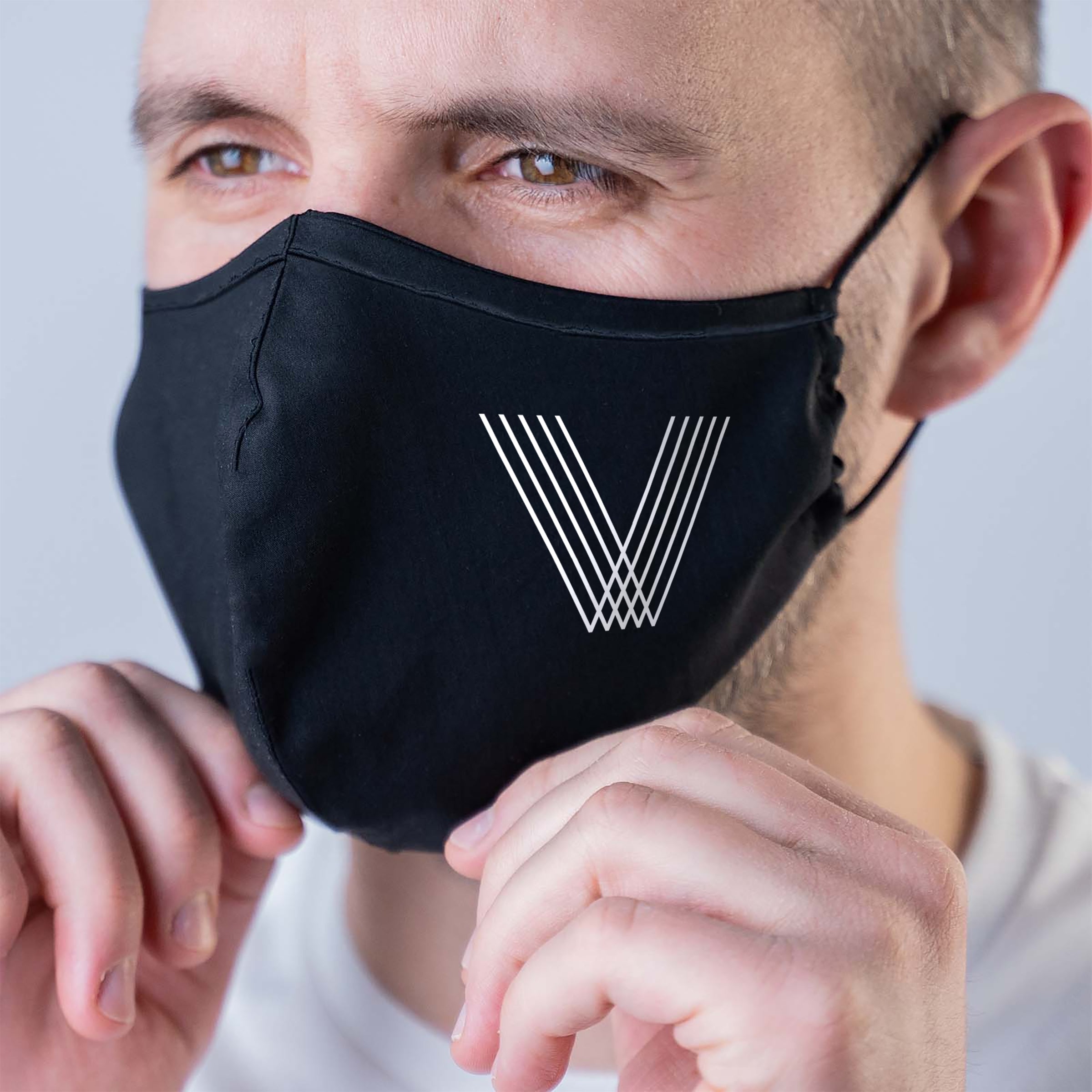 VOYAGER // V FACE MASK