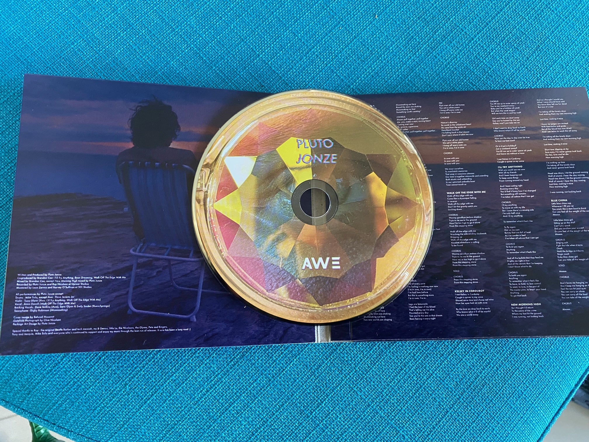 PLUTO JONZE // AWE - CD